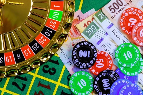 Mahjong Ways game interface within qqalien Lucky Twins tournament